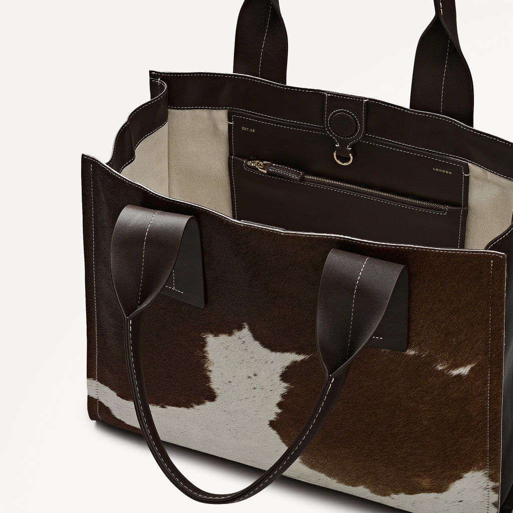 The Strand - Cow Hide Large Open Top Shoulder Dark Oak - 113075