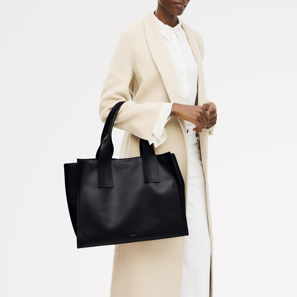 The Strand Large Open Top Shoulder Black - 113076