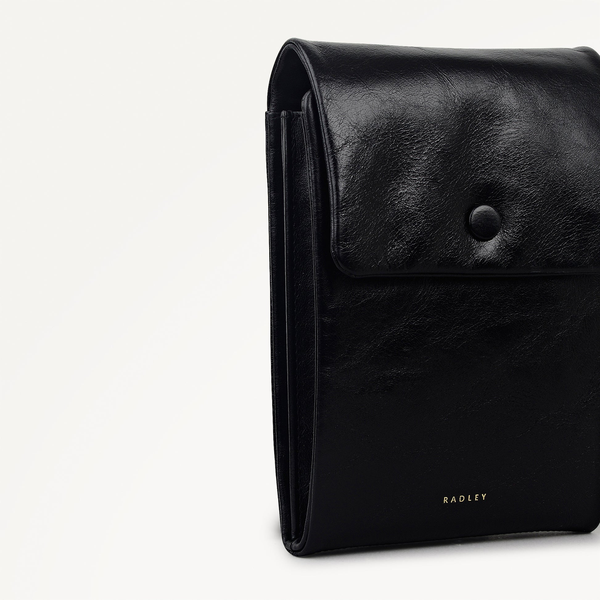 Mallow Street Medium Phone Crossbody Black - 113077