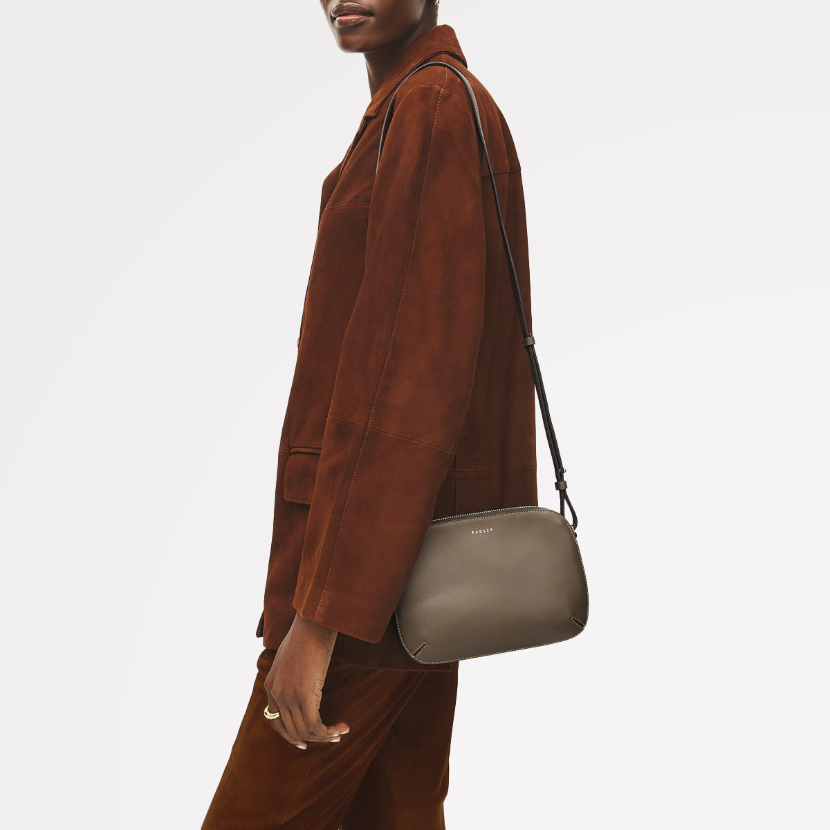 Coffee Medium Ziptop Cross Body Bag | Dukes Place SS26 | Radley London