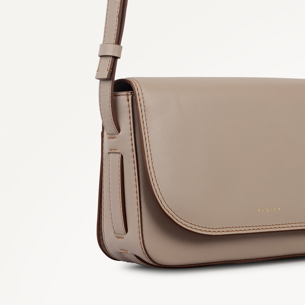 Pocket Street Small Flapover Cross Body Porcini - 113088