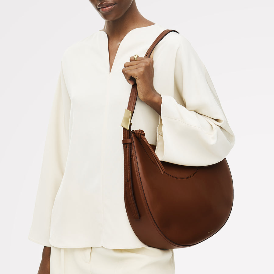 Bliss Crescent Large Ziptop Shoulder Cognac - 113090