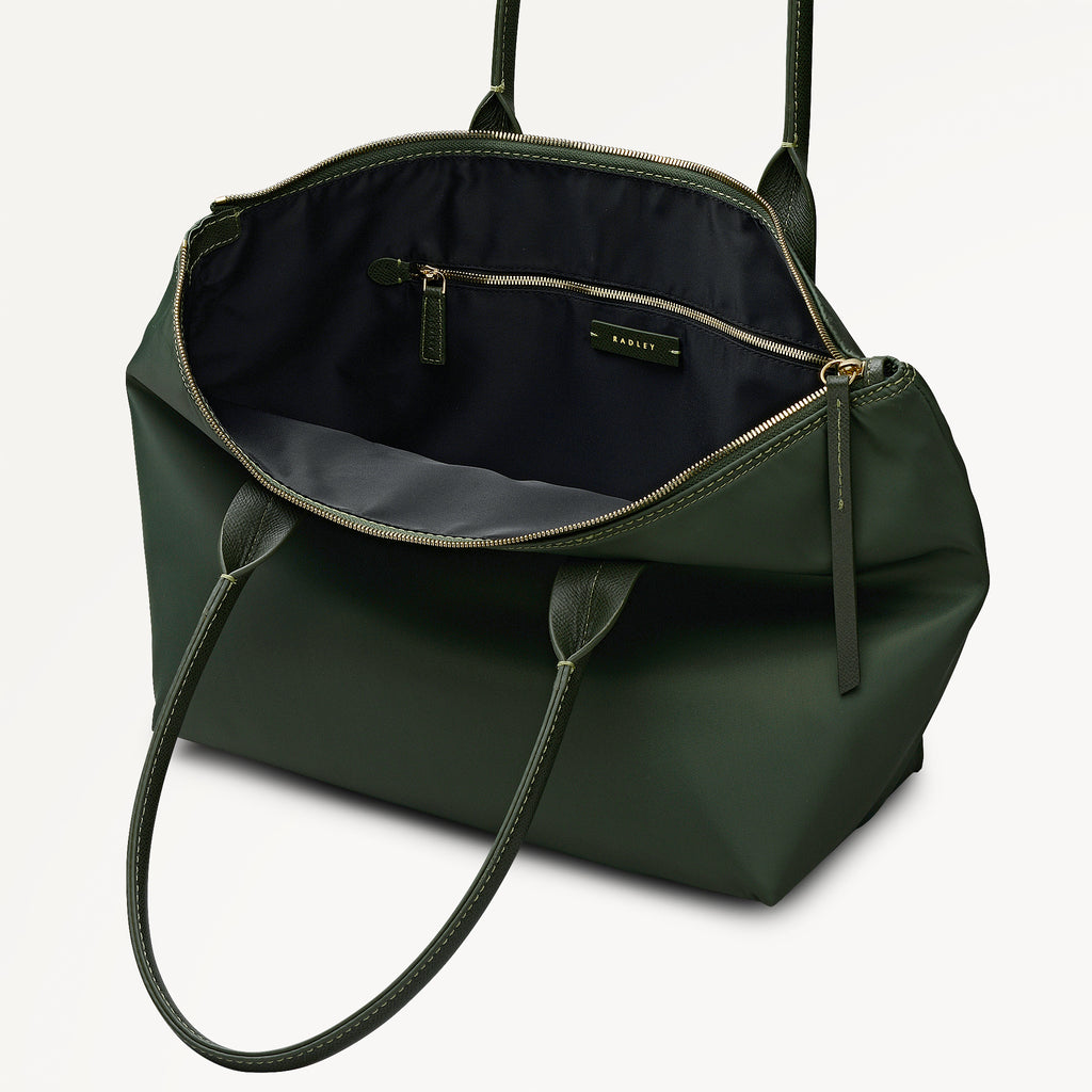 The Townley Medium Ziptop Grab Fern - 113100