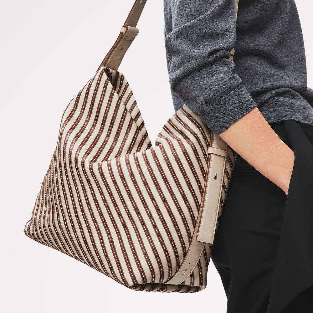 The Luxborough Medium Open Top Shoulder Salt - 113122