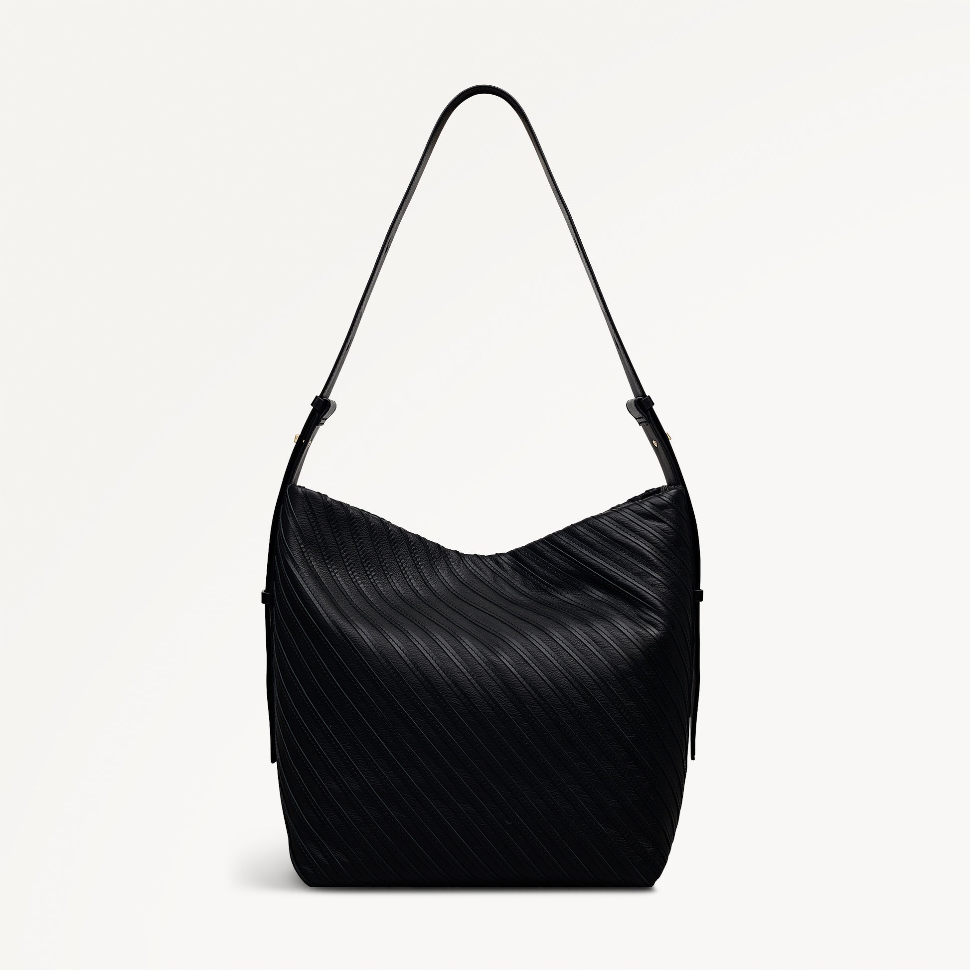 The Luxborough Medium Open Top Shoulder Black - 113123