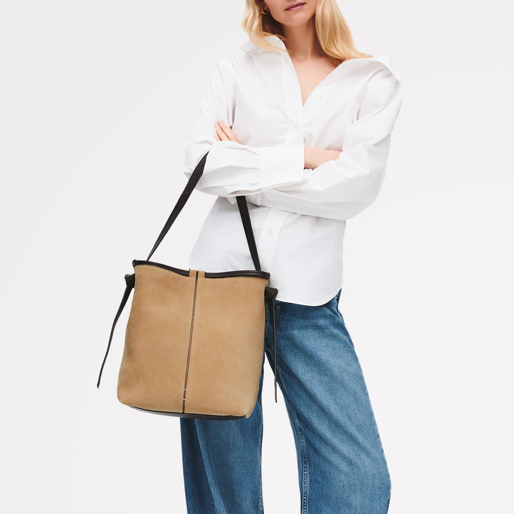 The Connaught Medium Ziptop Shoulder Sahara - 113128