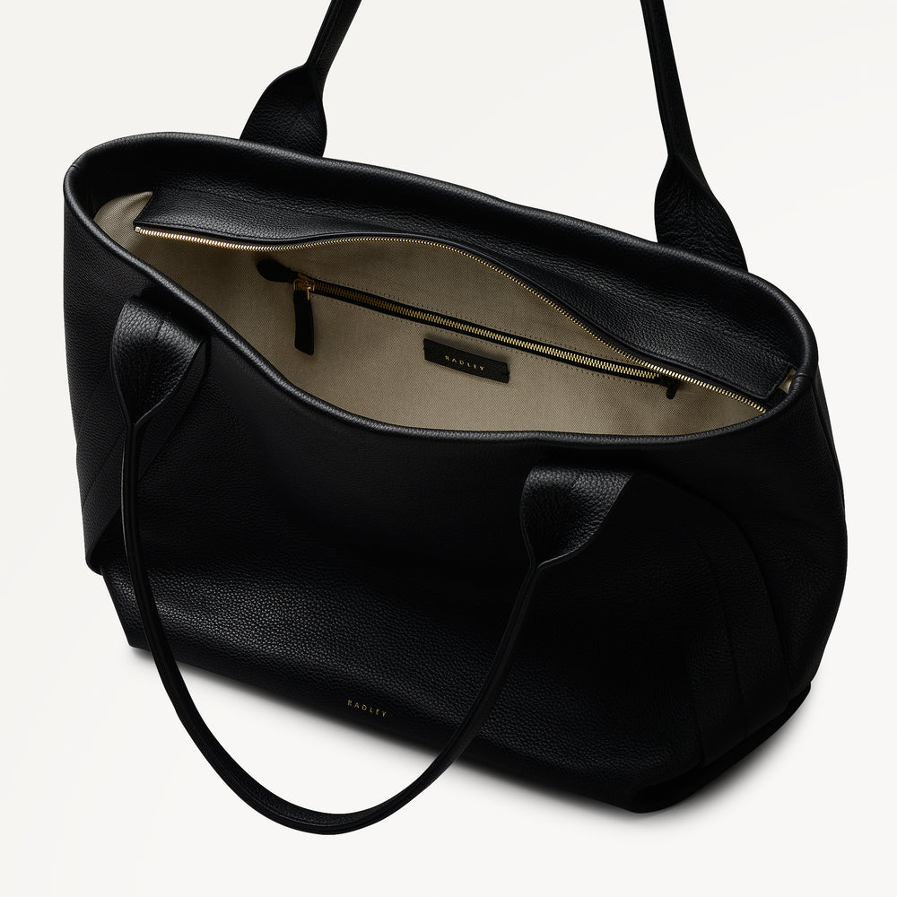 The Evie Medium Ziptop Shoulder Black - 113132