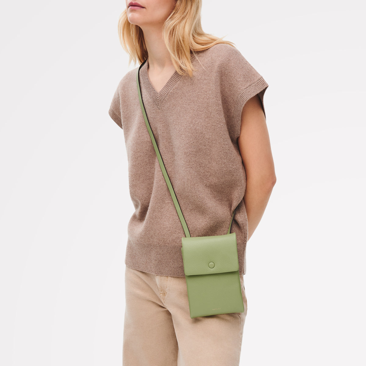 Mallow Street Medium  Phone Cross Body Apple - 113133