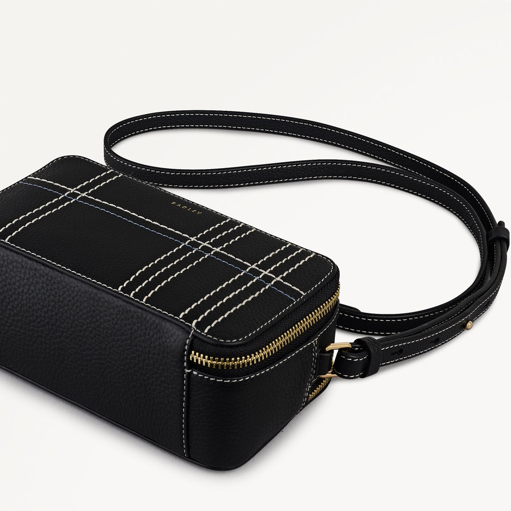 Calvert Way - Check Micro Phone Cross Body Black - 113136