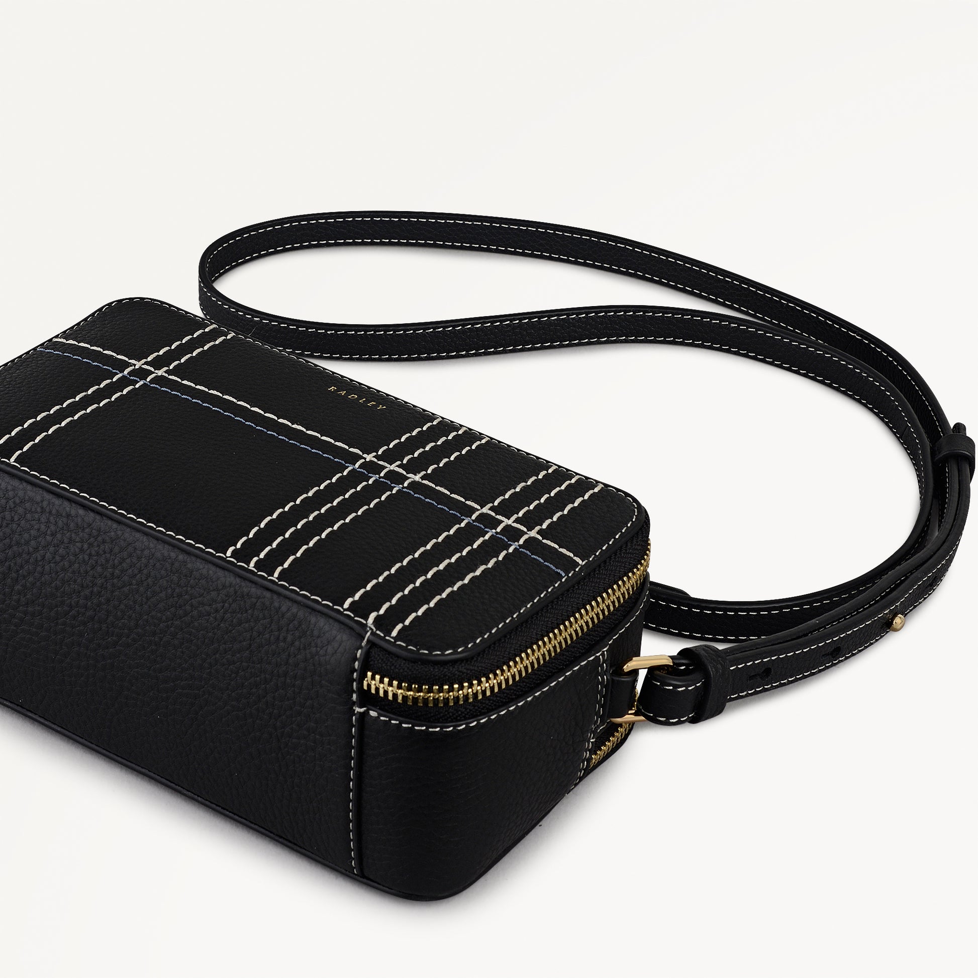 Calvert Way - Check Micro Phone Cross Body Black - 113136