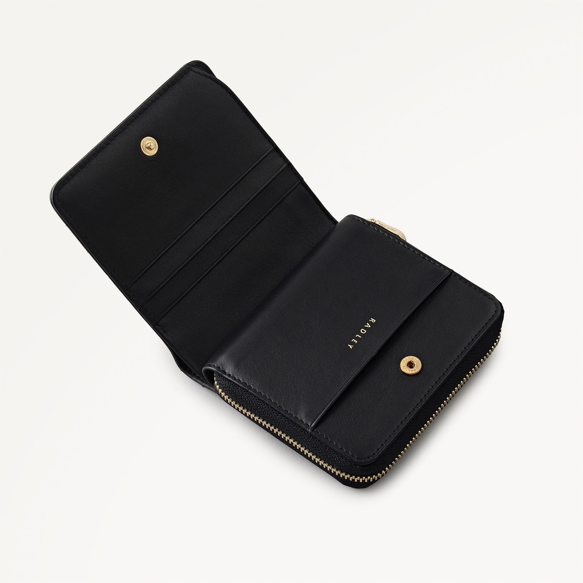 Dukes Place Quilted Medium Zip Around Wallet in Black- 113166