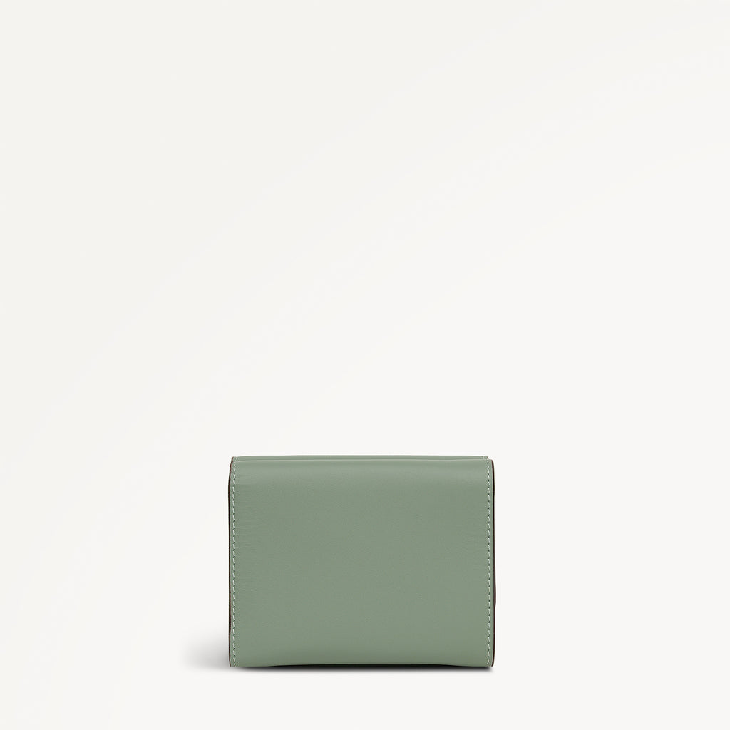 Pockets Small Trifold Wallet Pistachio - 113170