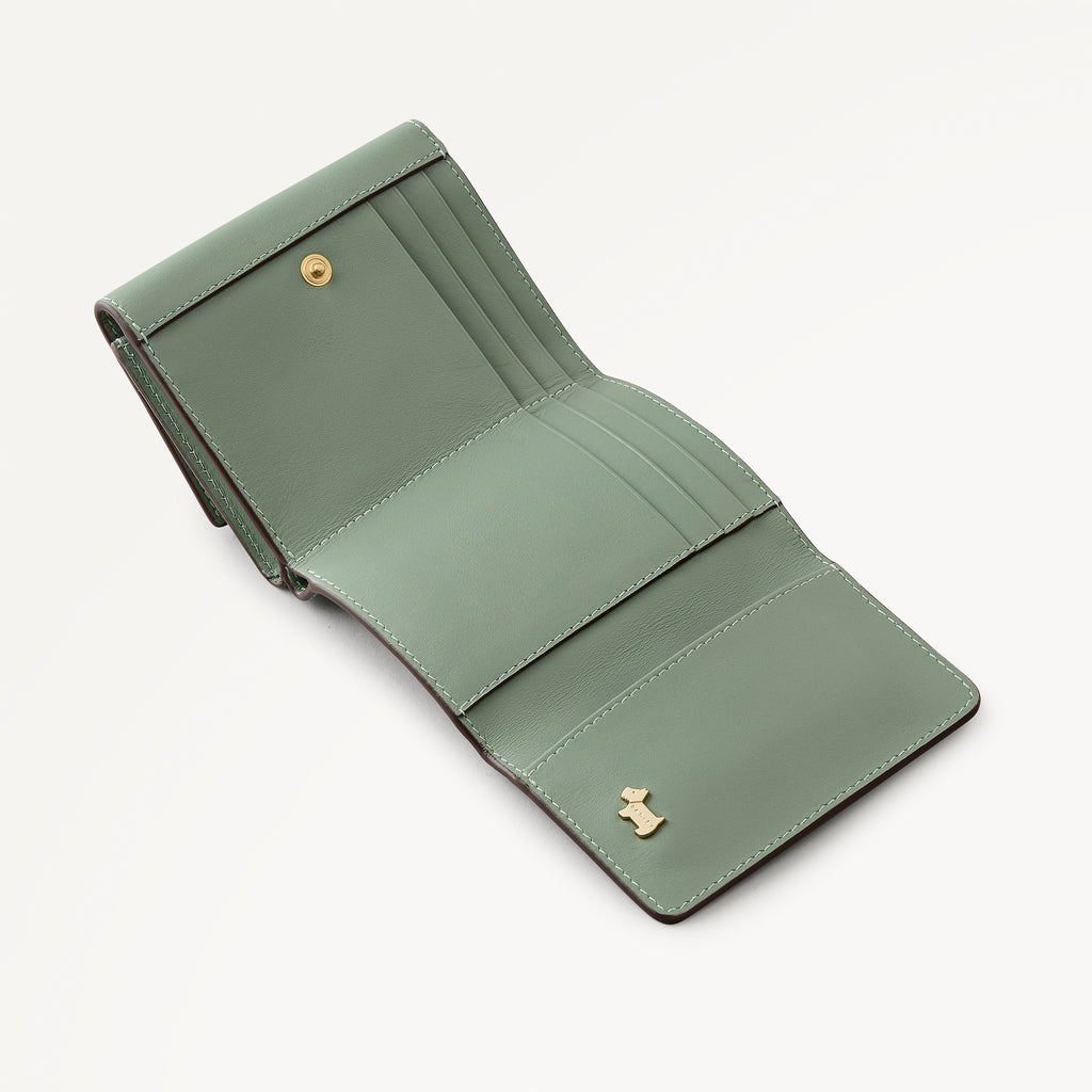 Pockets Small Trifold Wallet Pistachio - 113170