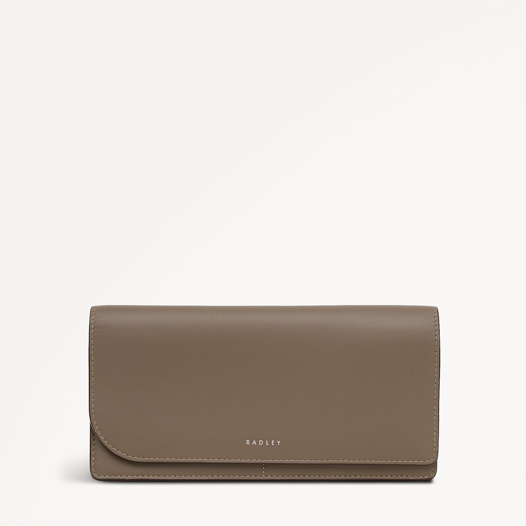 Pockets Large Zip Around Wallet Coffee - 113183