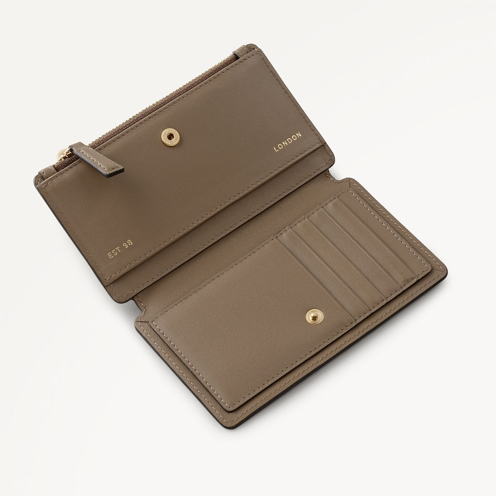 Coin Street - Debossed Medium Ziptop wallet Coffee - 113184