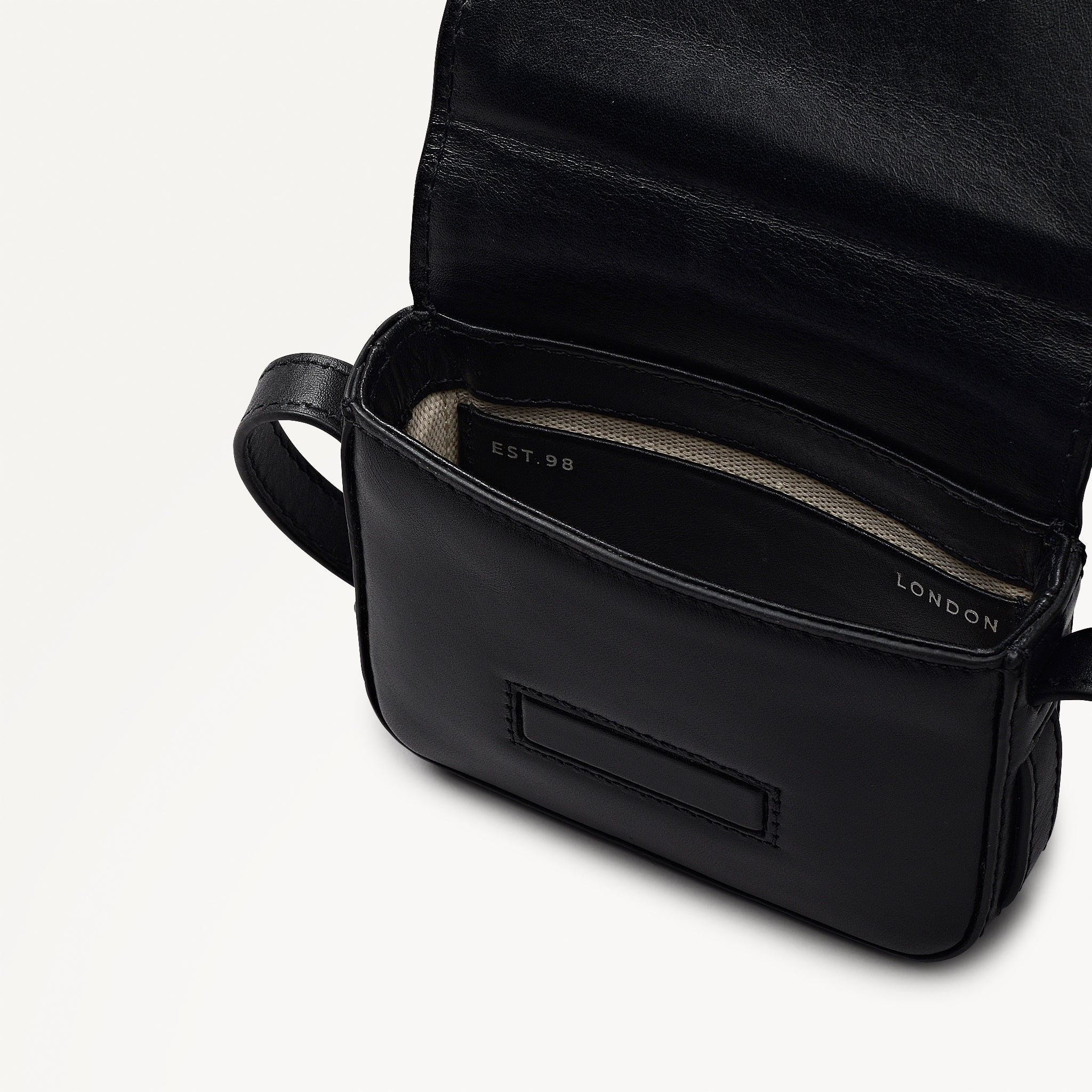 Pocket Street Small Card Cross Body Black - 113188