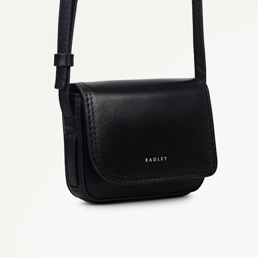 Pocket Street Small Card Cross Body Black - 113188