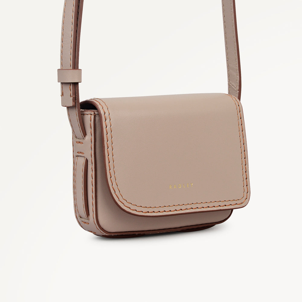 Pocket Street Small Card Cross Body Porcini - 113190