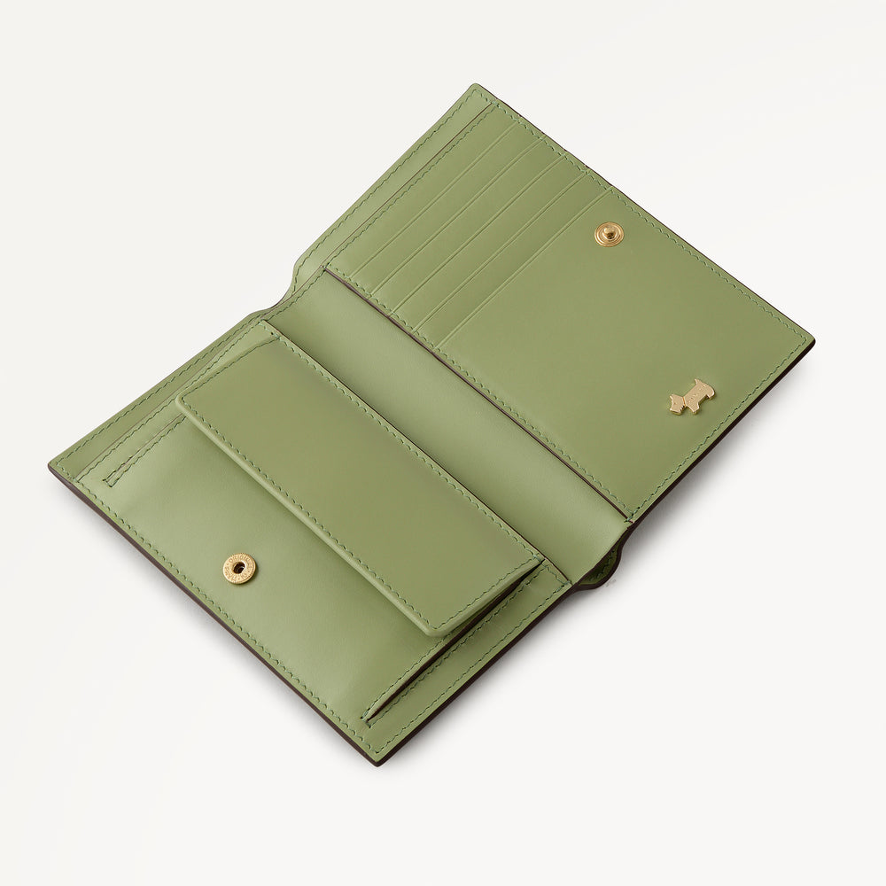 Heritage Lane Medium Bifold Wallet Apple - 113195