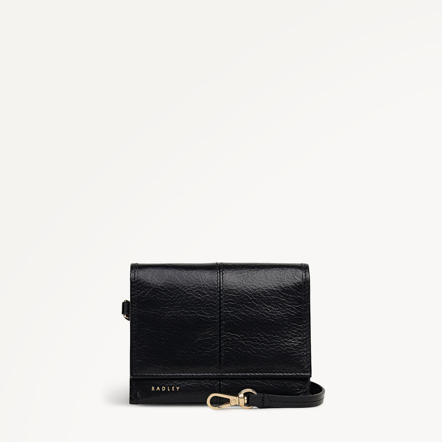 Chilton Grove Medium Flapover Purse Black - 113201