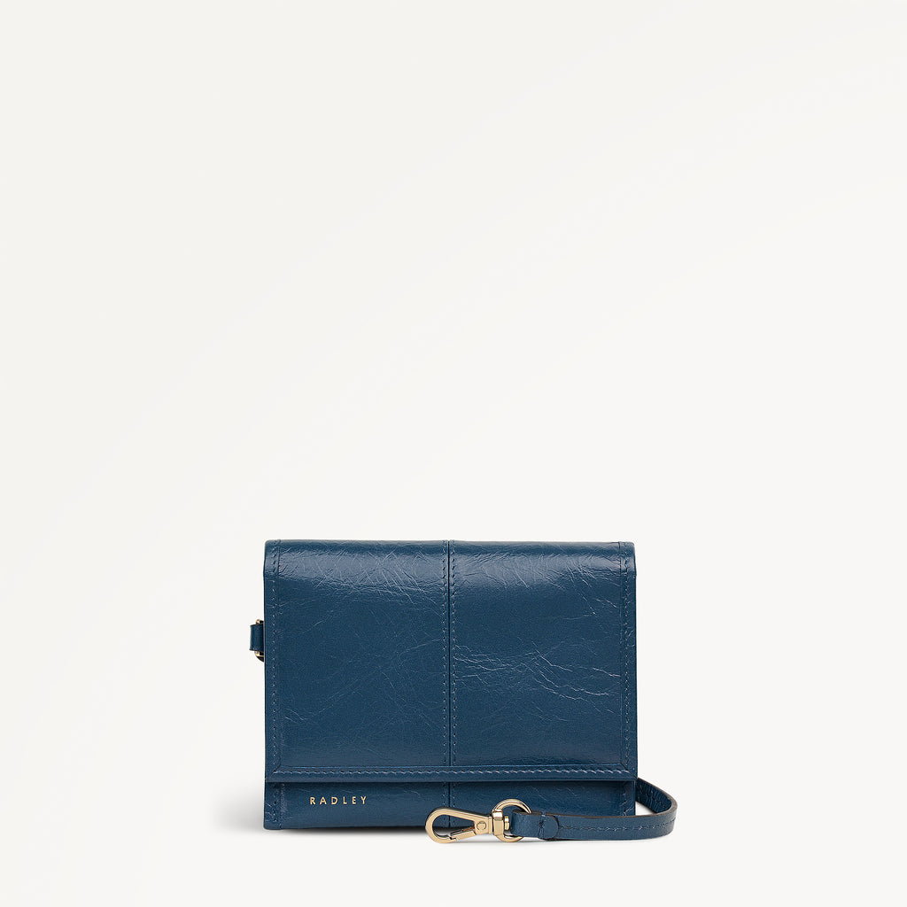 Chilton Grove Medium Flapover Purse - RSF16602