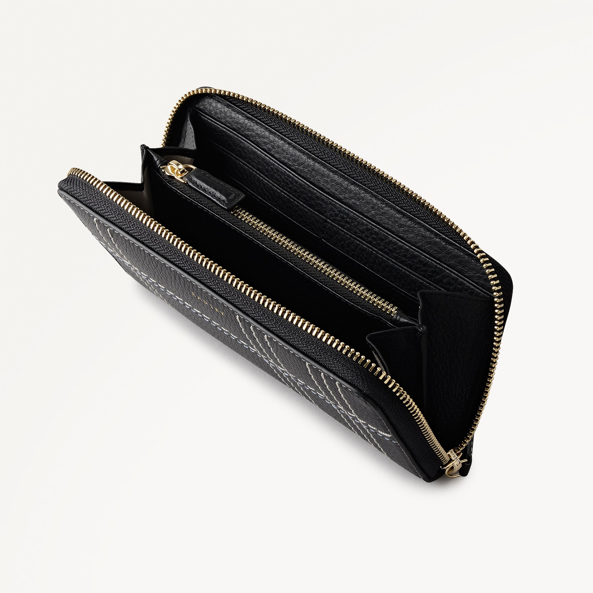 Calvert Way - Check Large Zip Around Wallet Black - 113214