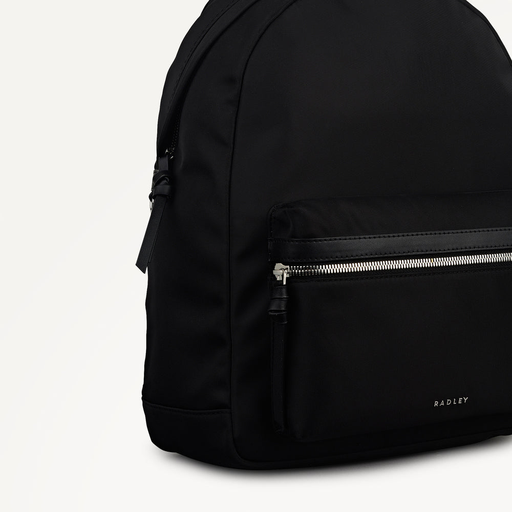 Halley Row Medium Ziptop Backpack Black - 113237