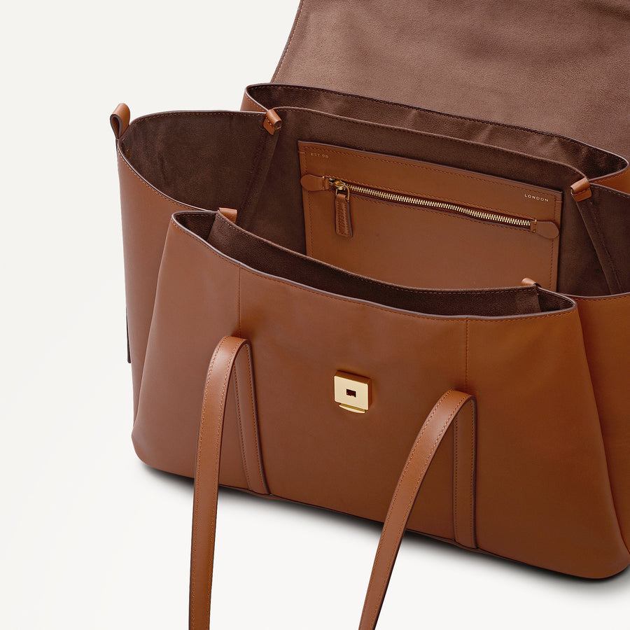 The Chancery Large Flapover Shoulder Cognac - 113238