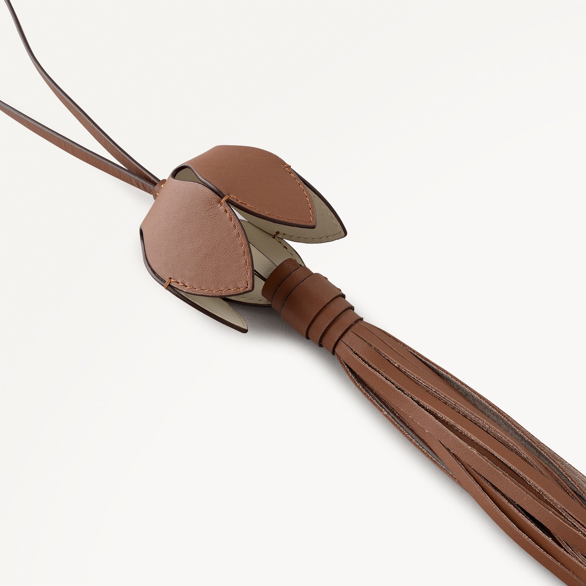 Flower Lane Small Bag Charm Cognac - 113269