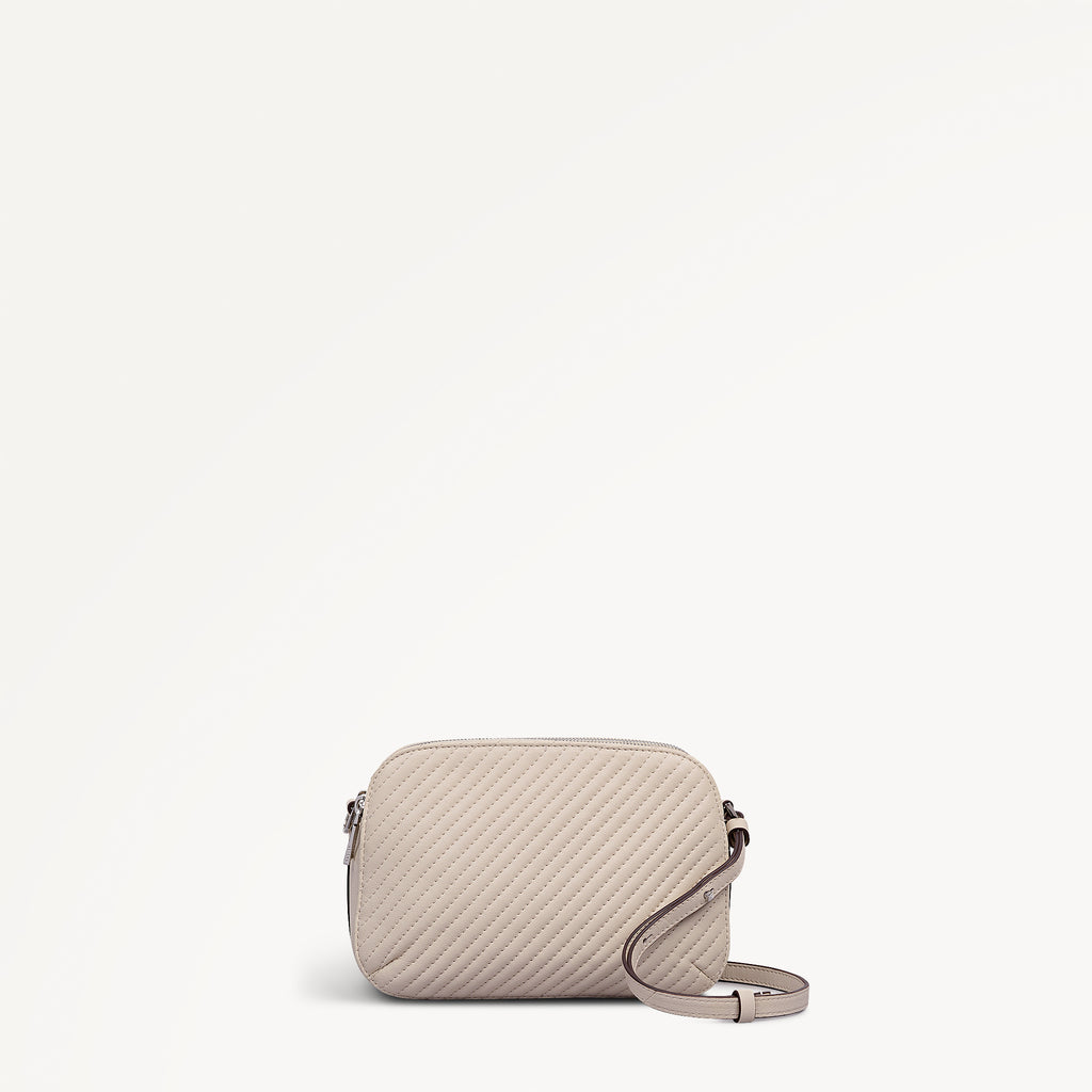 DUKES PLACE - QUILT MEDIUM ZIPTOP CROSS BODY SALT