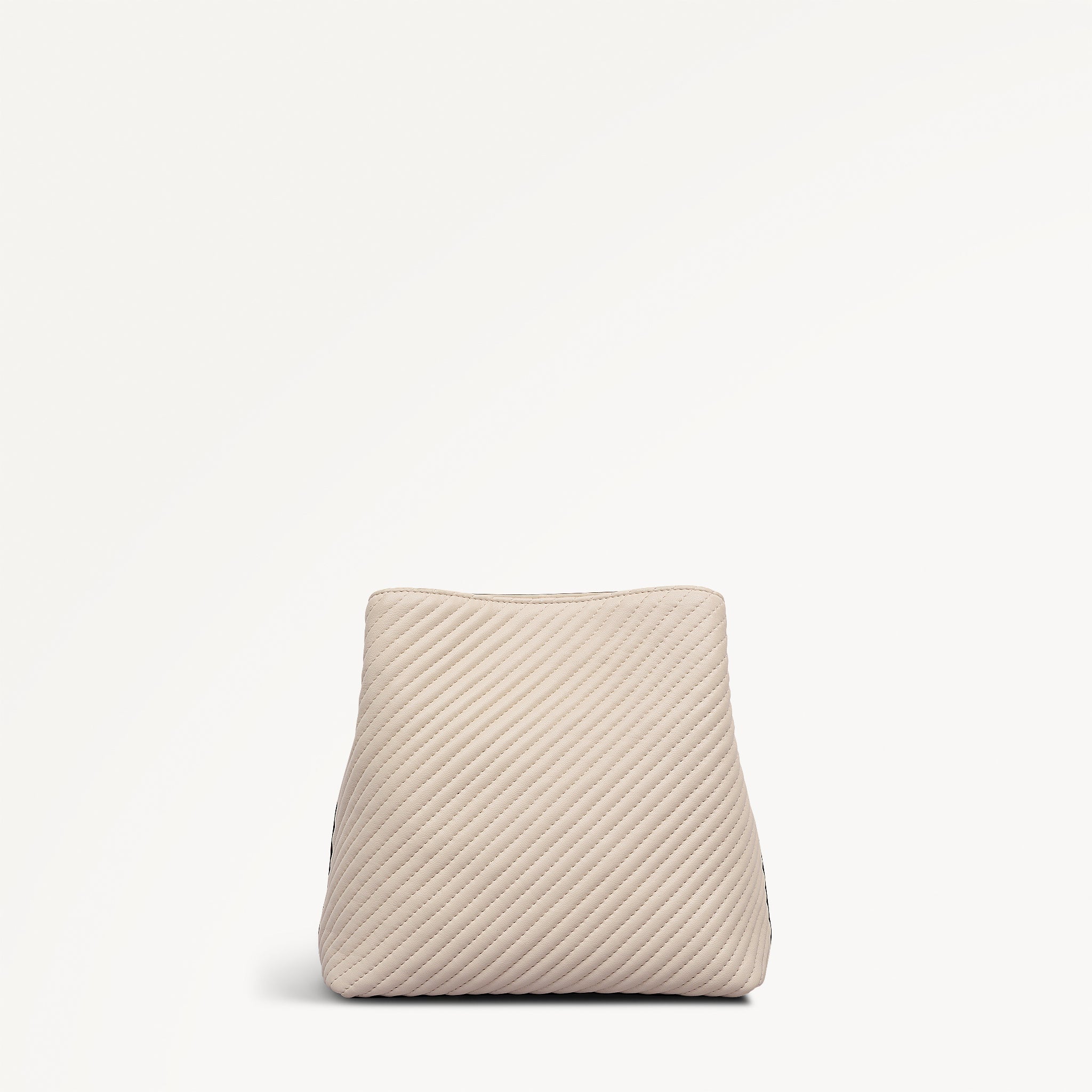 DUKES PLACE - QUILT MEDIUM COMPARTMENT CROSS BODY SALT