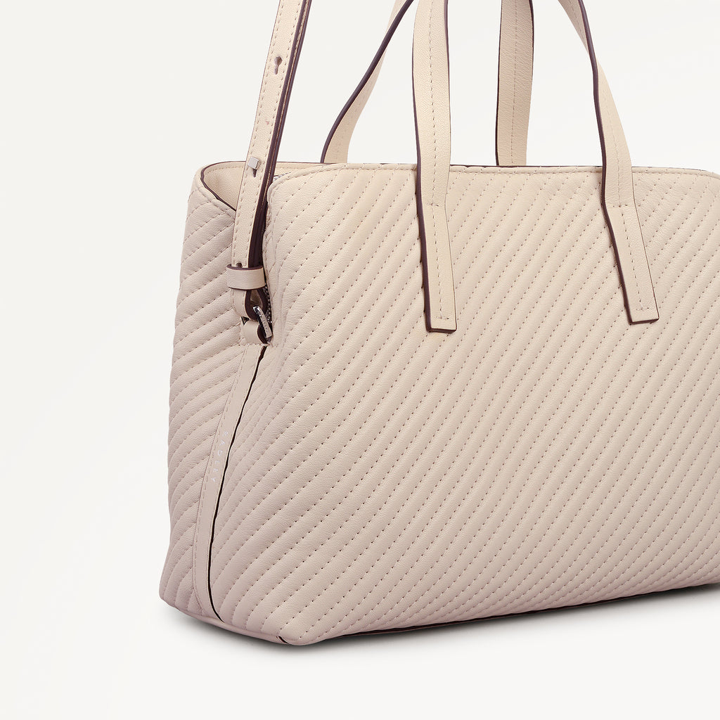 DUKES PLACE - QUILT MEDIUM ZIPTOP Satchel SALT
