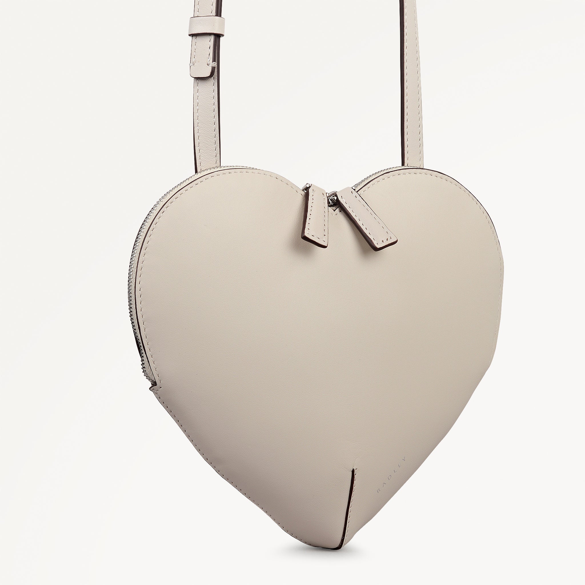 Heart Street Medium Ziptop Cross Body Salt -113459