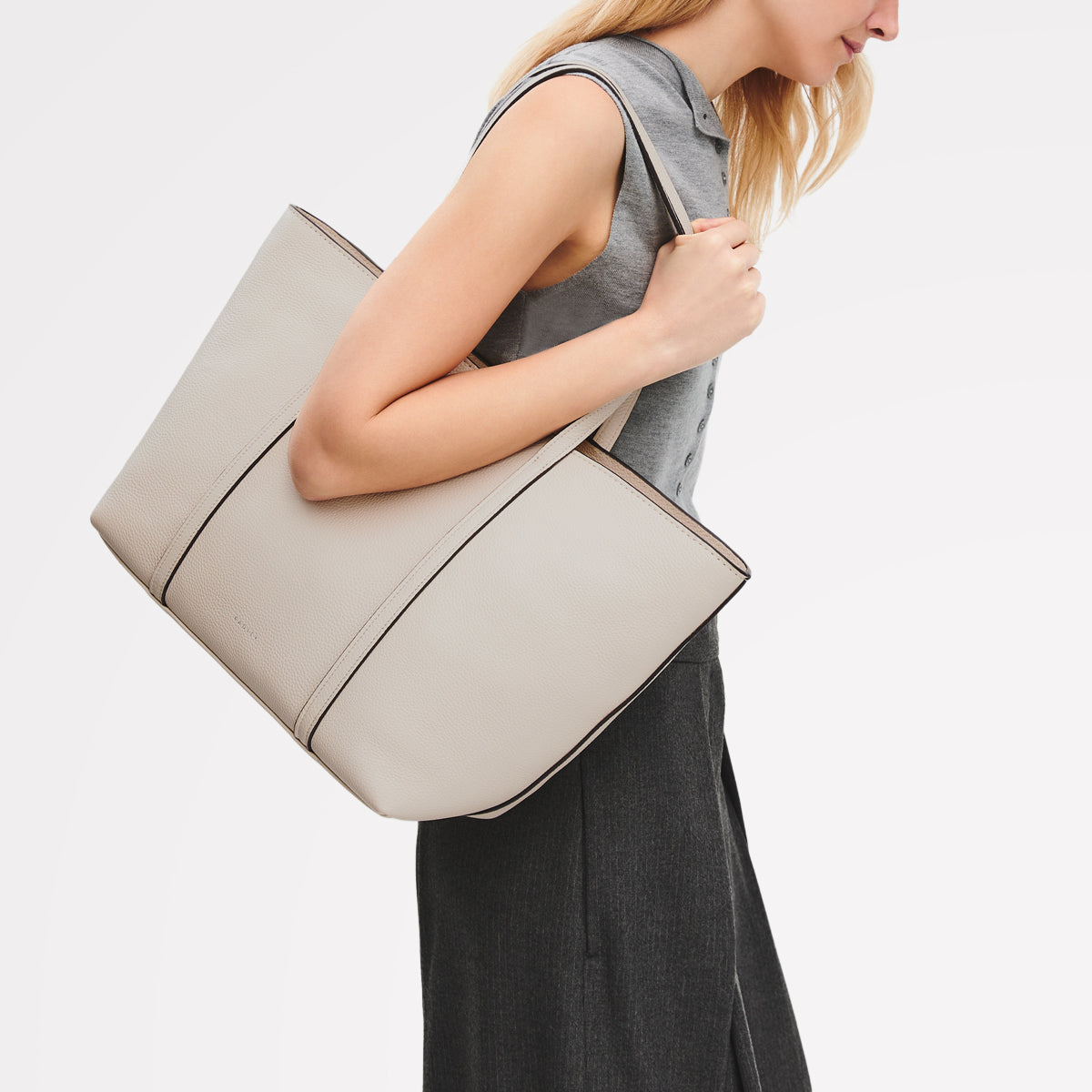 The Weekly Large Open Top Tote Salt - 113460