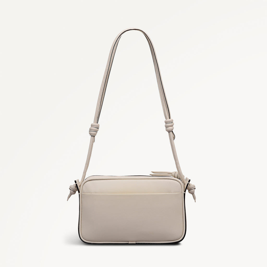 The Camden Small Ziptop Shoulder Salt - 113466