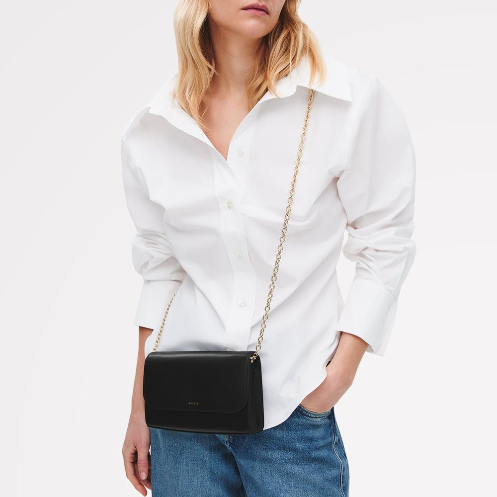 Lynton Road Wallet On Chain Black - 113481