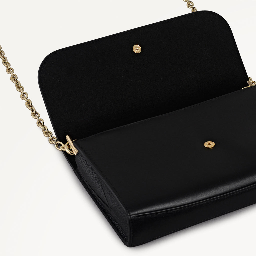 Lynton Road Wallet On Chain Black - 113481