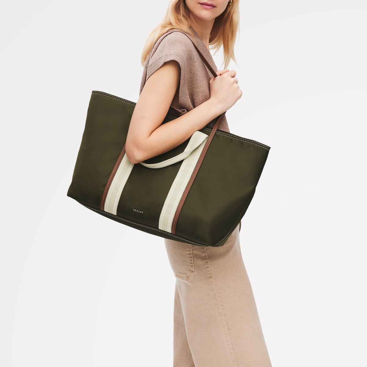roughlow Linea bella tops オフショルダー カーキ Halley Row Large Ziptop Tote Olive - 113491