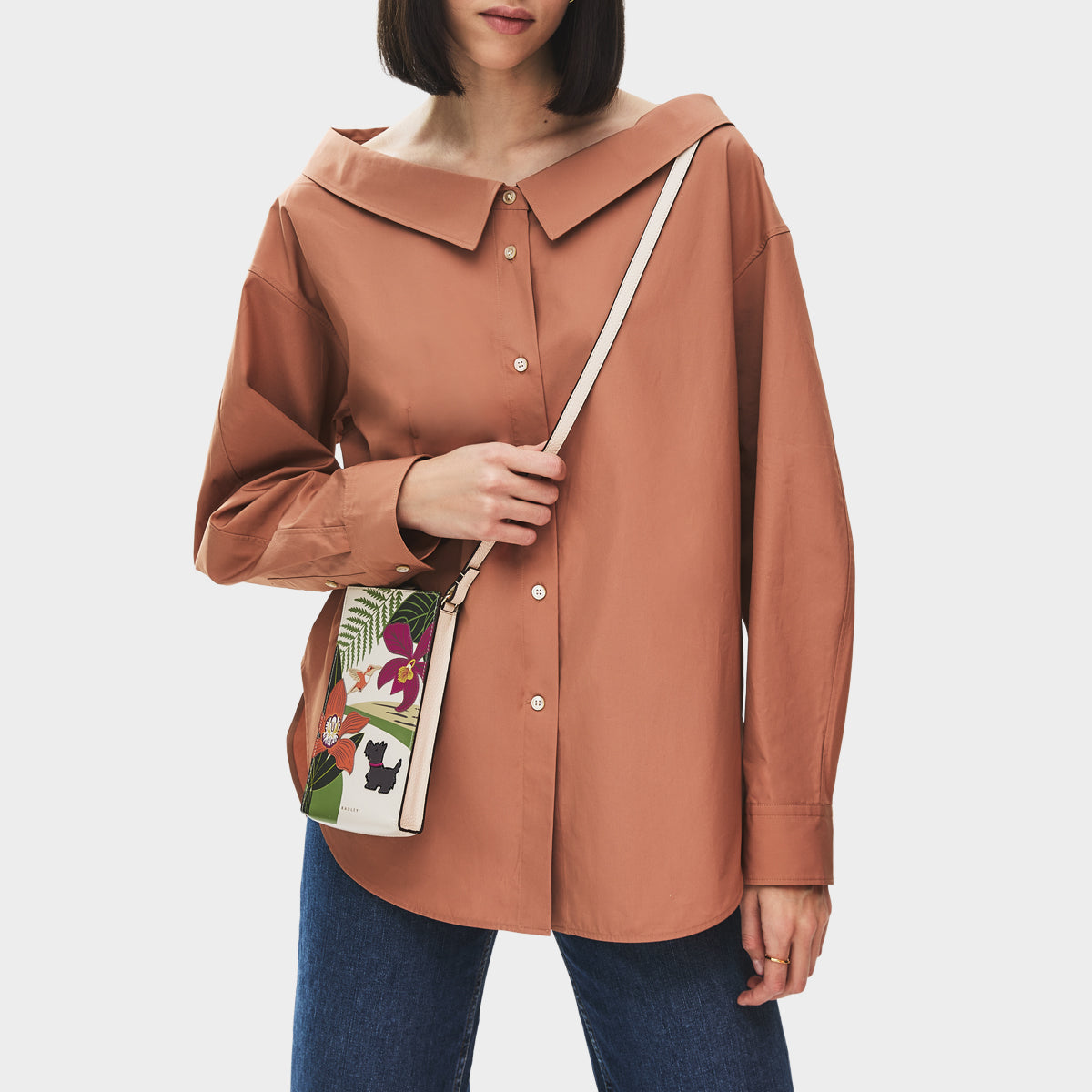 RHS Medium  Phone Cross Body Salt - 113501