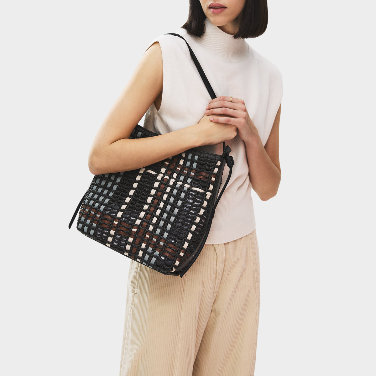 The Camden - Raffia Check Medium Open Top Shoulder Black - 113513
