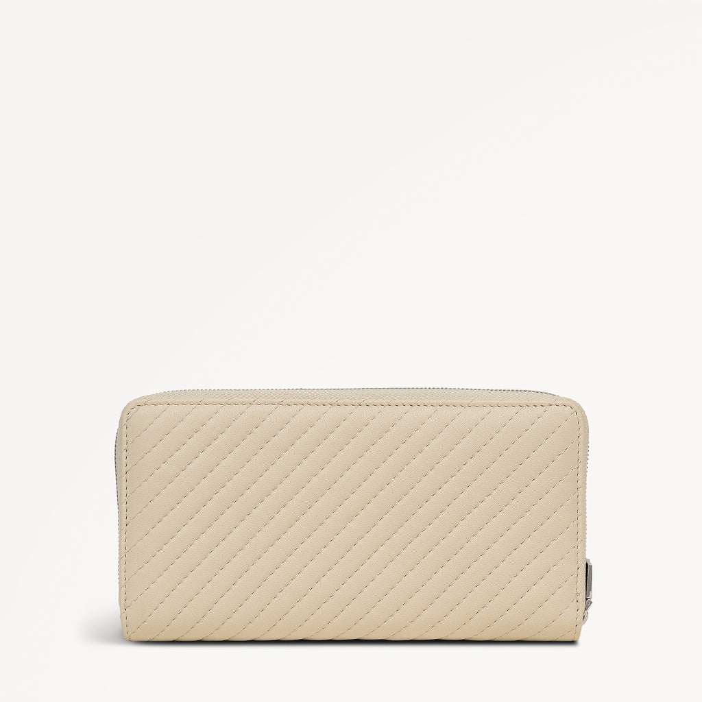Dukes Place - Quilt Large Zip Around Purse Salt - 113521