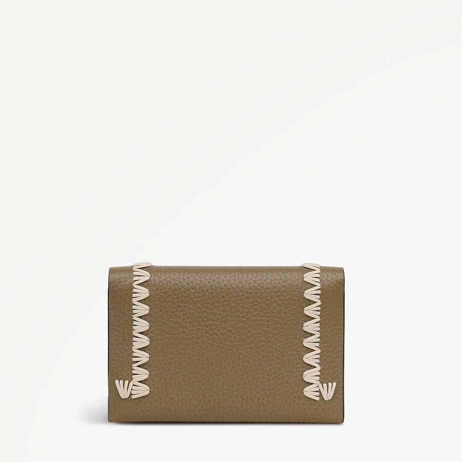 Oak Street - Stitch Medium Flapover wallet Acorn - 113530