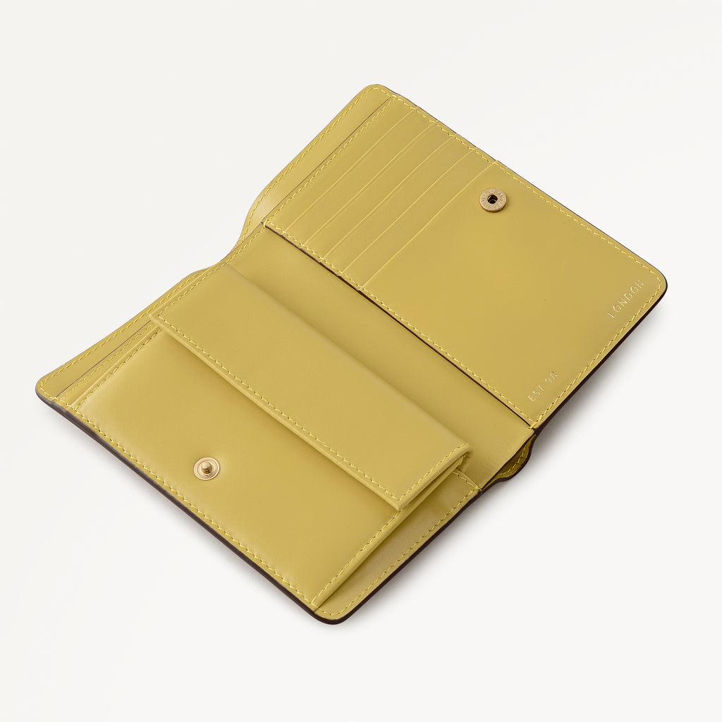 Picton Place - Floral Medium Bifold wallet Honeycomb - 113533