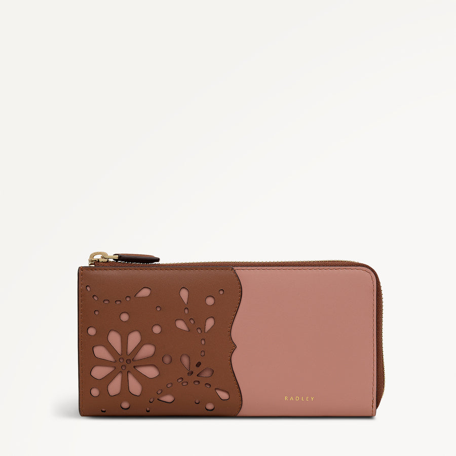 Chilworth Street - Cut Out Large Zip Around Wallet Carnation - 113536