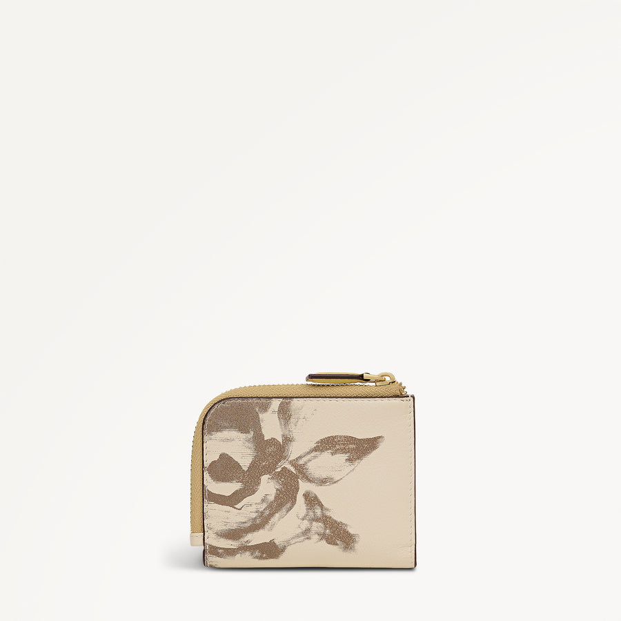 Chilworth Street - Floral Medium Zip Around wallet Salt - 113539