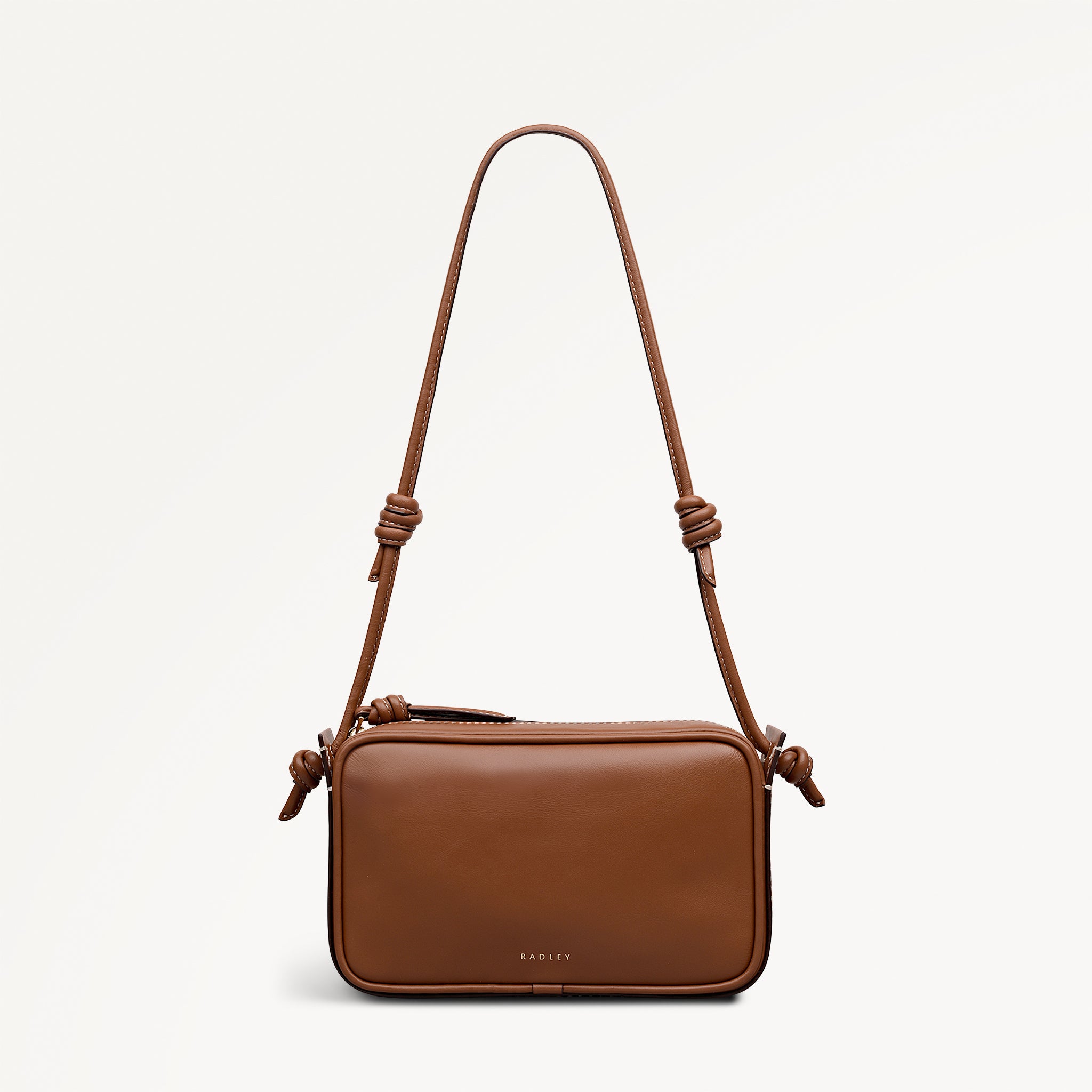 The Camden Small Ziptop Shoulder Cognac - 113560