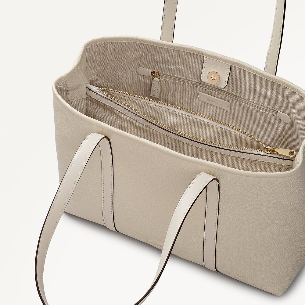 Chartfield Place Large Open Top Shoulder Salt - 113627