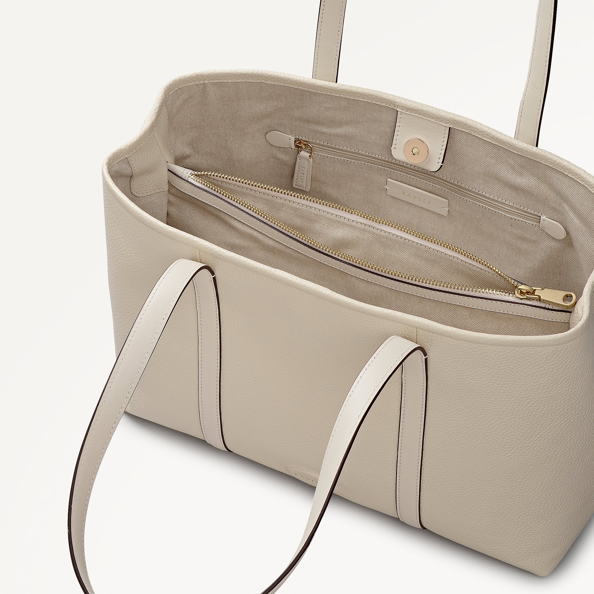 Chartfield Place Large Open Top Shoulder Salt - 113627