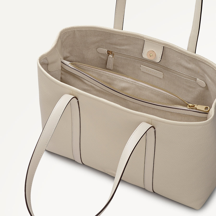 Chartfield Place Large Open Top Shoulder Salt - 113627
