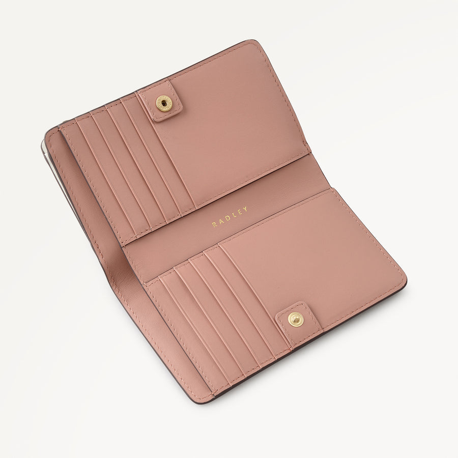 Spring Daze Medium Bifold Wallet Snow - 113704